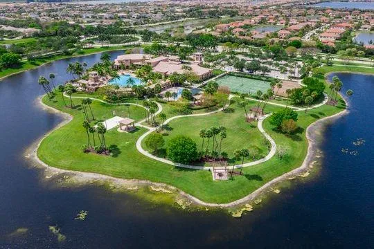 $559,999 | 5712 Northwest 119th Terrace, Coral Springs, FL 33076