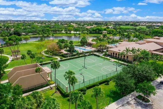 $559,999 | 5712 Northwest 119th Terrace, Coral Springs, FL 33076