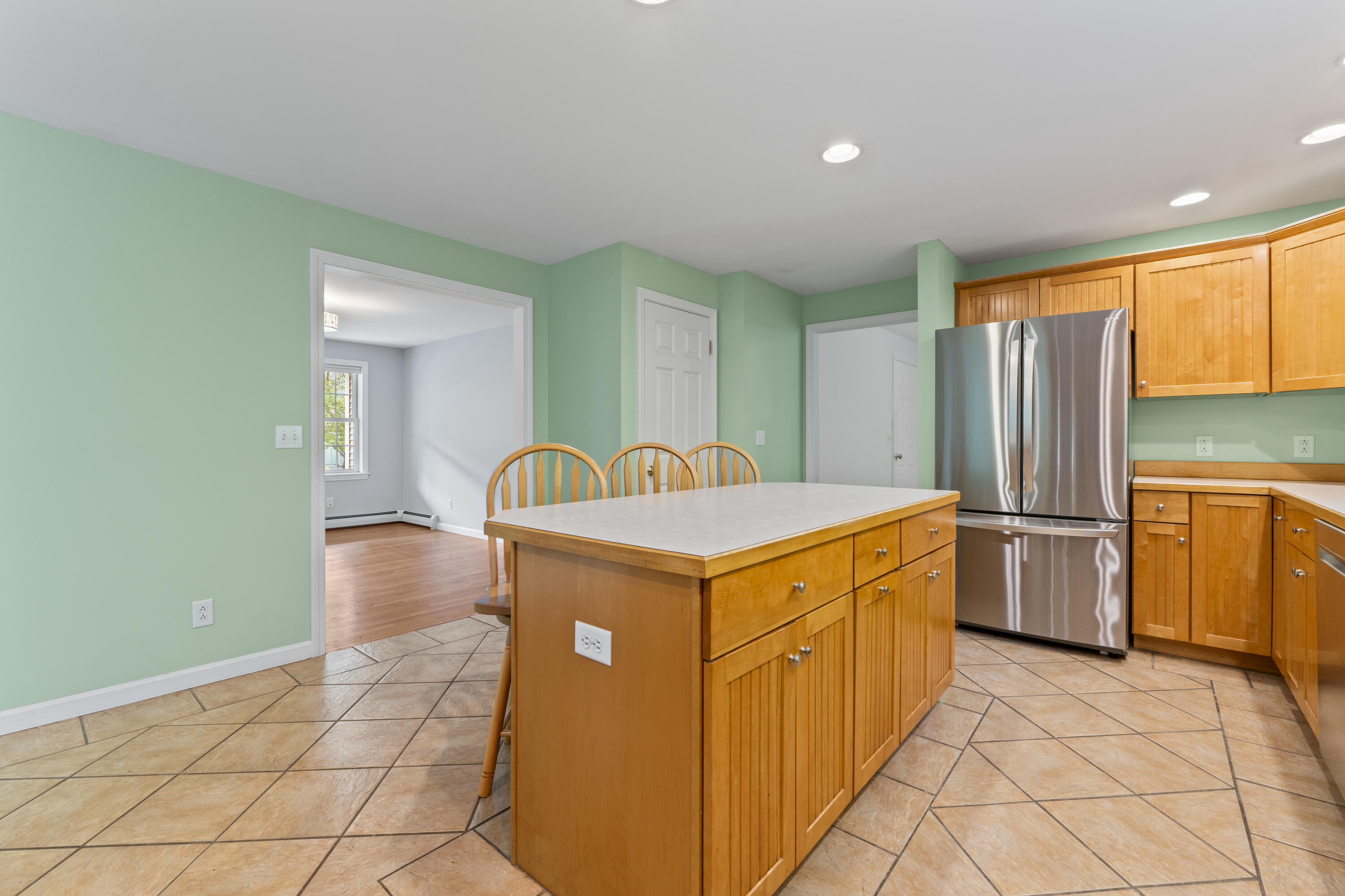 3 Brian Drive Brunswick, ME 04011 - Photo 20 of 74 Kitchen