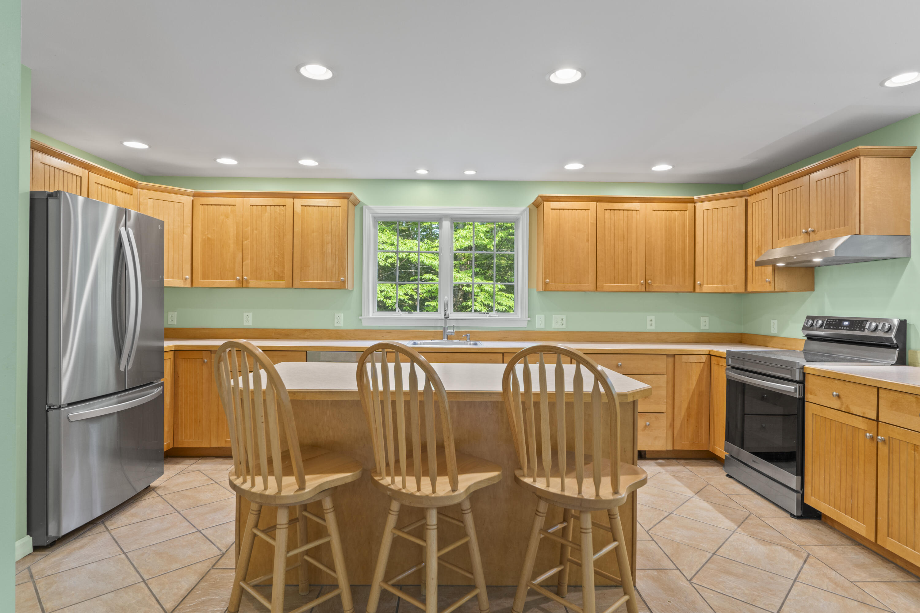 3 Brian Drive Brunswick, ME 04011 - Photo 21 of 74 Kitchen