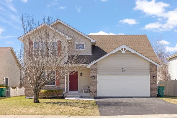 $2,450 | 905 Thorn Creek Drive, Joliet, IL 60436