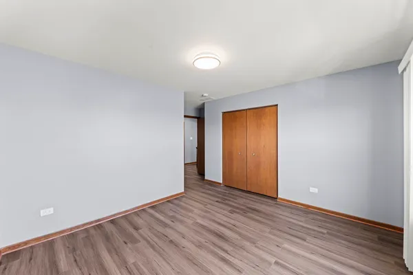 $2,450 | 905 Thorn Creek Drive, Joliet, IL 60436