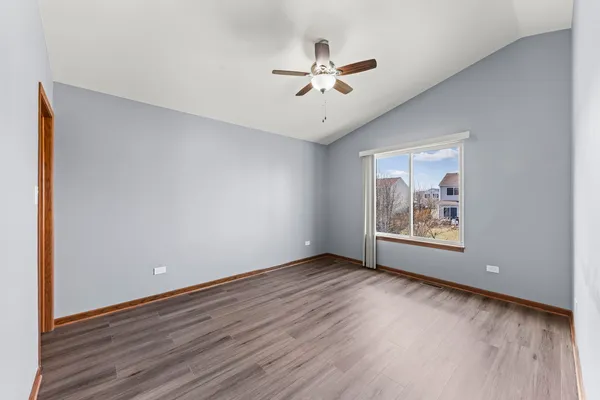 $2,450 | 905 Thorn Creek Drive, Joliet, IL 60436