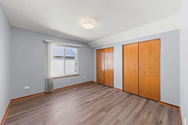 $2,450 | 905 Thorn Creek Drive, Joliet, IL 60436