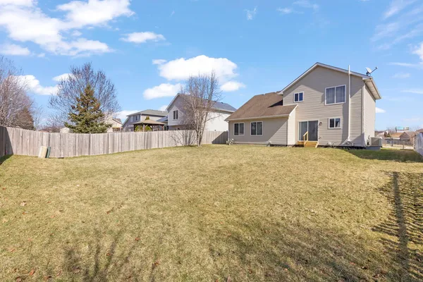 $2,450 | 905 Thorn Creek Drive, Joliet, IL 60436