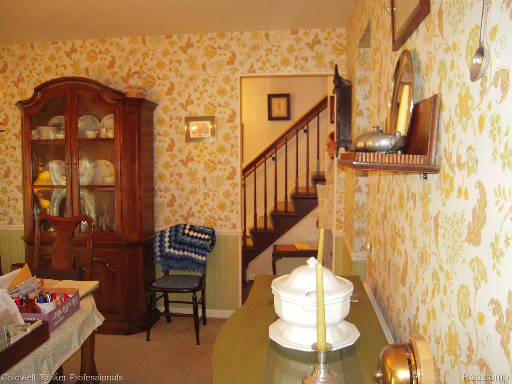 1967 Kemp Road Bloomfield Hills, MI 48302 - Photo 17 of 47 Dining room 2.JPG