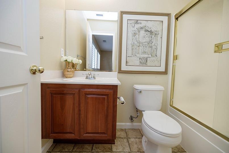 2001 Dayton Avenue Modesto, CA 95356 - Photo 70 of 94 Upstairs Loft Bathroom