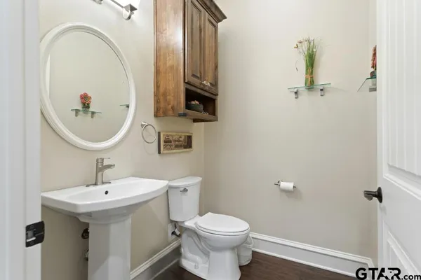 $565,000 | 6923 St Anthony Drive, Tyler, TX 75703