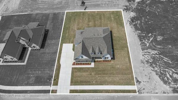 $438,400 | 3455 Clair Circle East, Hernando, MS 38632