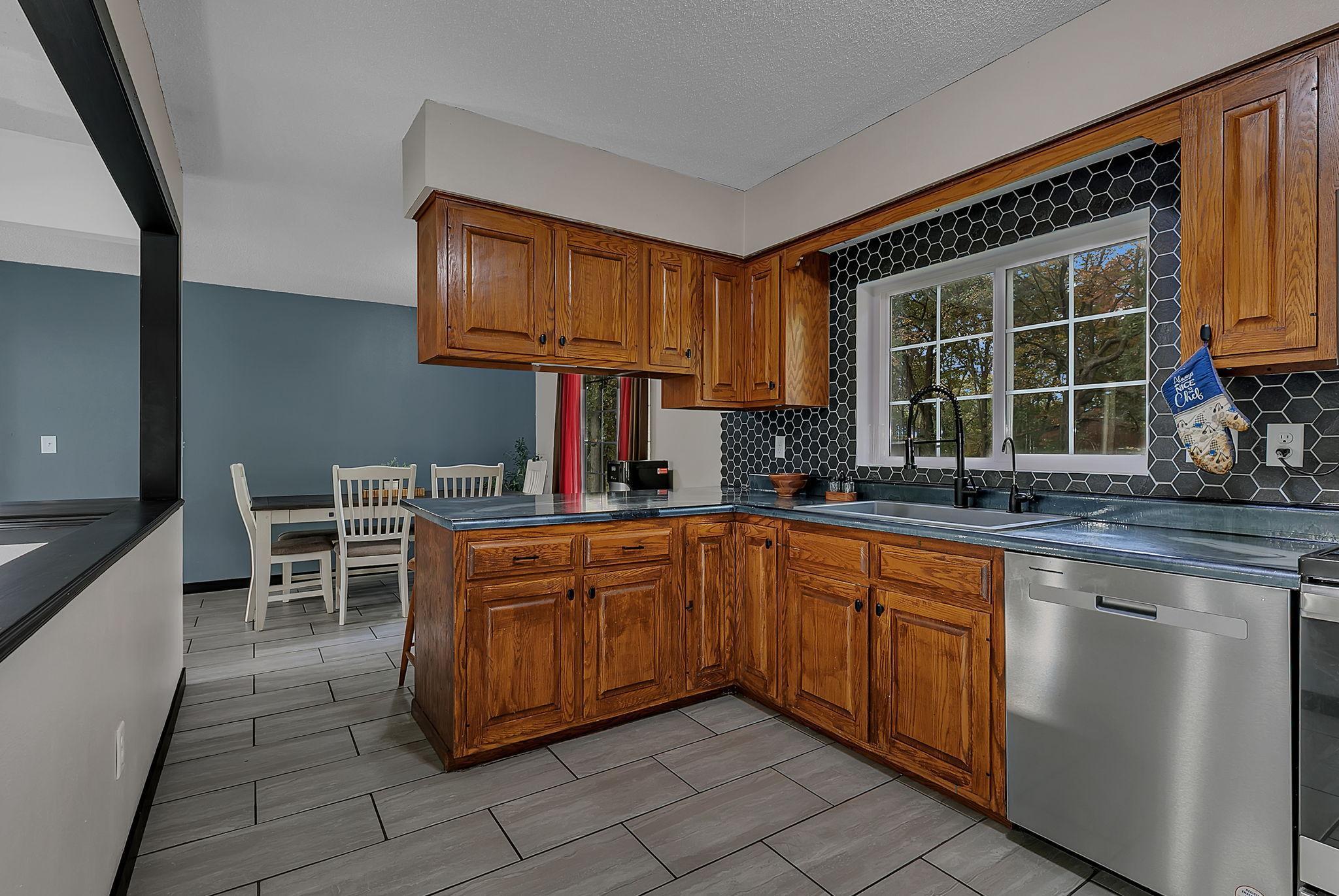 611 6th Street Southeast Long Prairie, MN 56347 - Photo 16 of 37