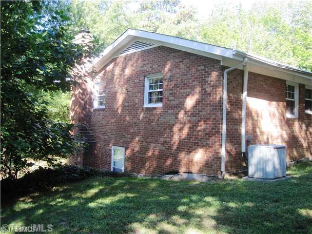 718-726 Old Mill Road High Point, NC 27265 - Photo 4 of 5 Other. Side