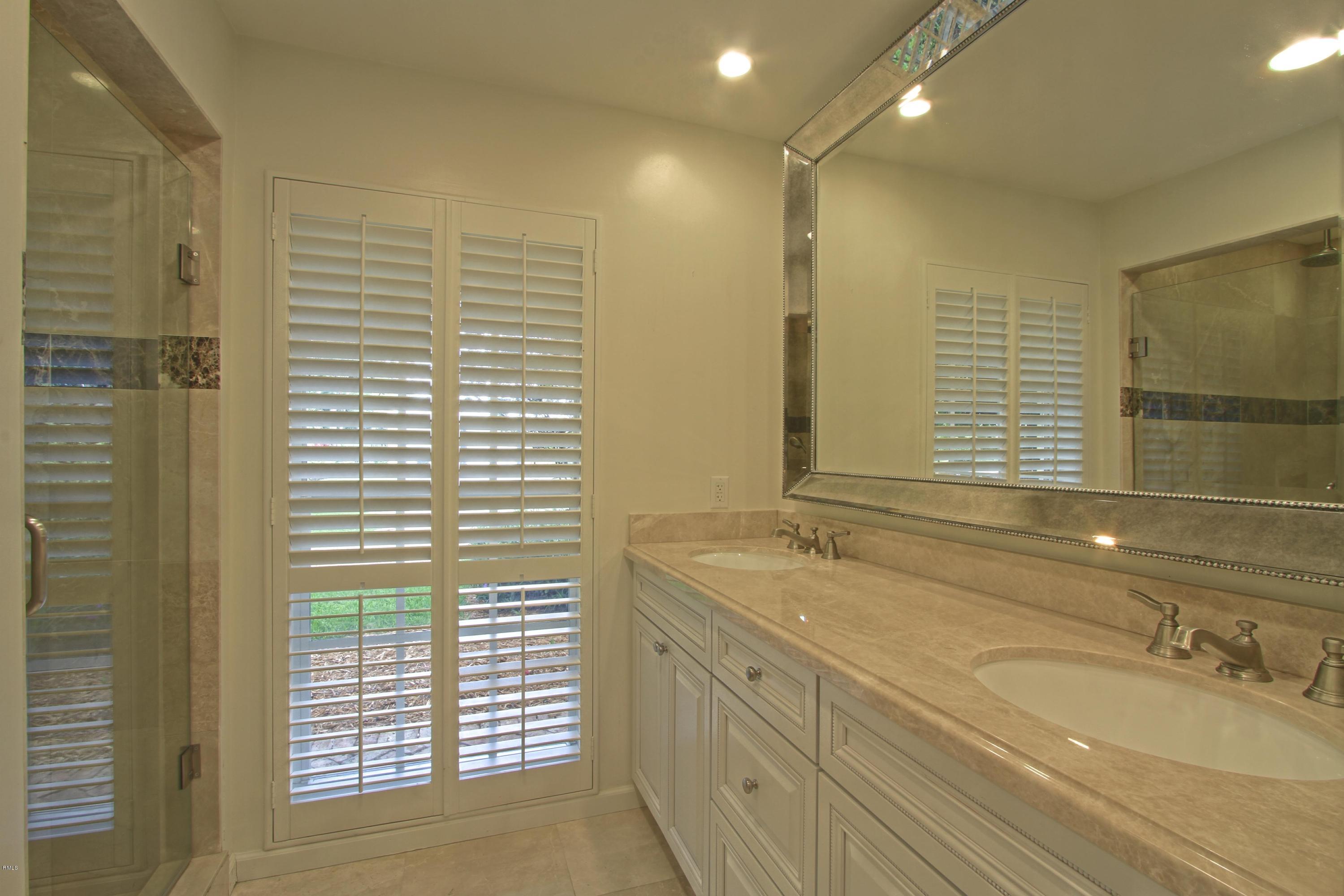 2275 Queen Palm Road Boca Raton, FL 33432 - Photo 11 of 16 Master Bathroom