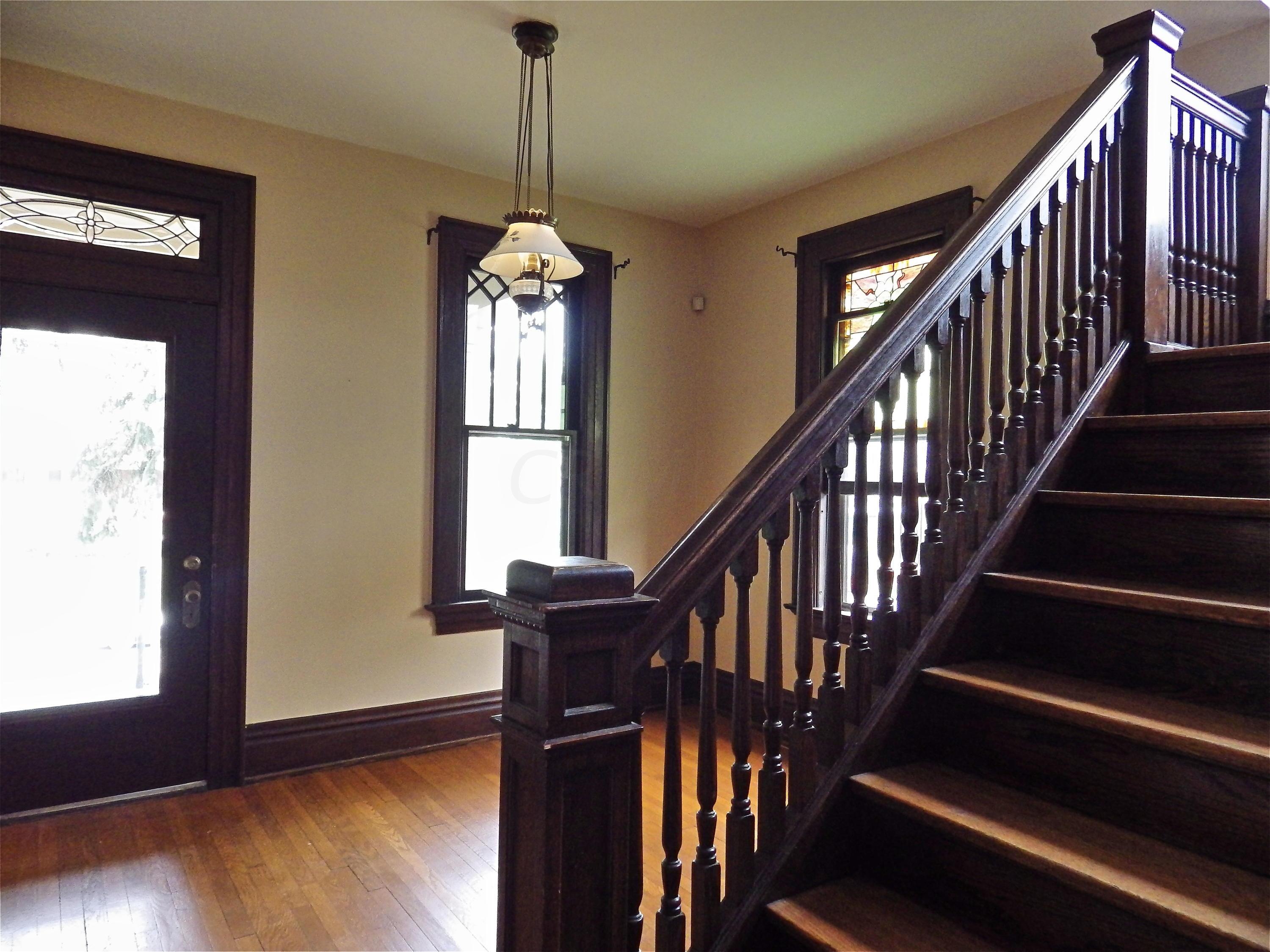 1627 Bryden Road Columbus, OH 43205 - Photo 7 of 41