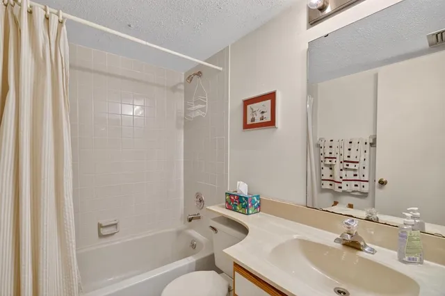 $239,999 | 240 Hammock Shore Drive, Unit 107, Melbourne Beach, FL 32951