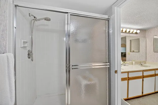 $239,999 | 240 Hammock Shore Drive, Unit 107, Melbourne Beach, FL 32951