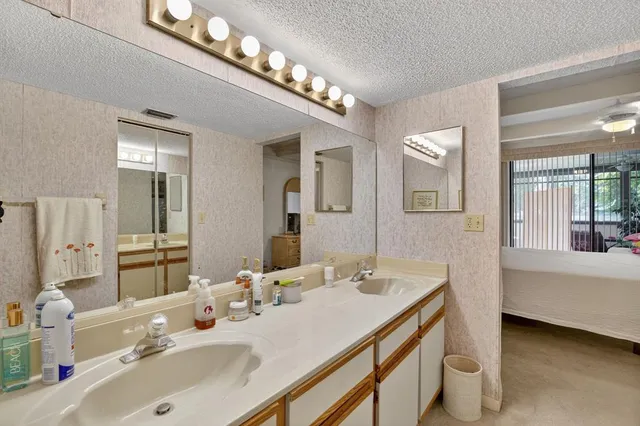 $239,999 | 240 Hammock Shore Drive, Unit 107, Melbourne Beach, FL 32951