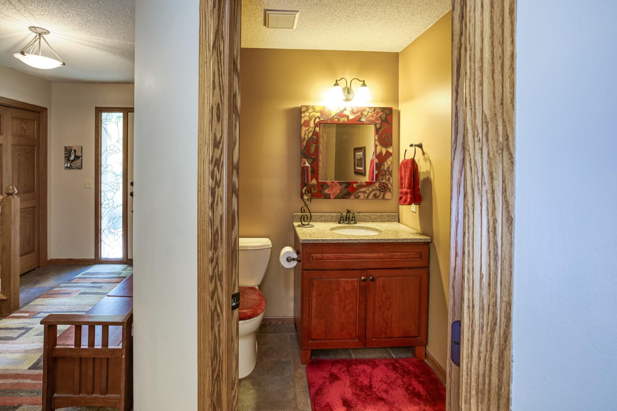 837 Trotters Ridge Eagan, MN 55123 - Photo 22 of 49 Gallery Image 22
