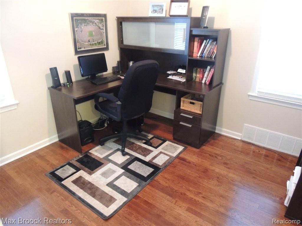 1560 Princeton Road Berkley, MI 48072 - Photo 8 of 12 Bedroom #3 or Office.JPG