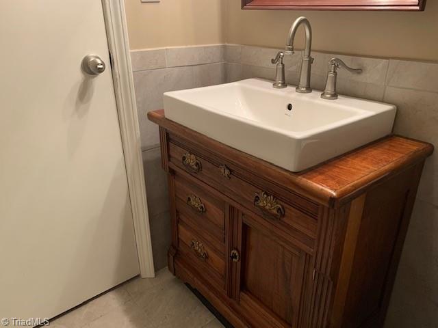 3137 Rockingham Road High Point, NC 27265 - Photo 12 of 24