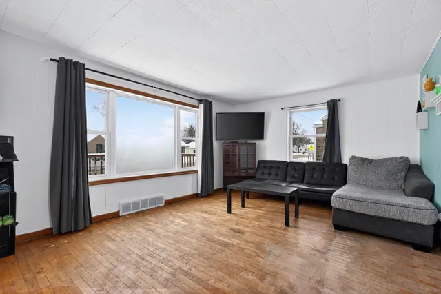 $215,000 | 830 Racine Street, Menasha, WI 54952