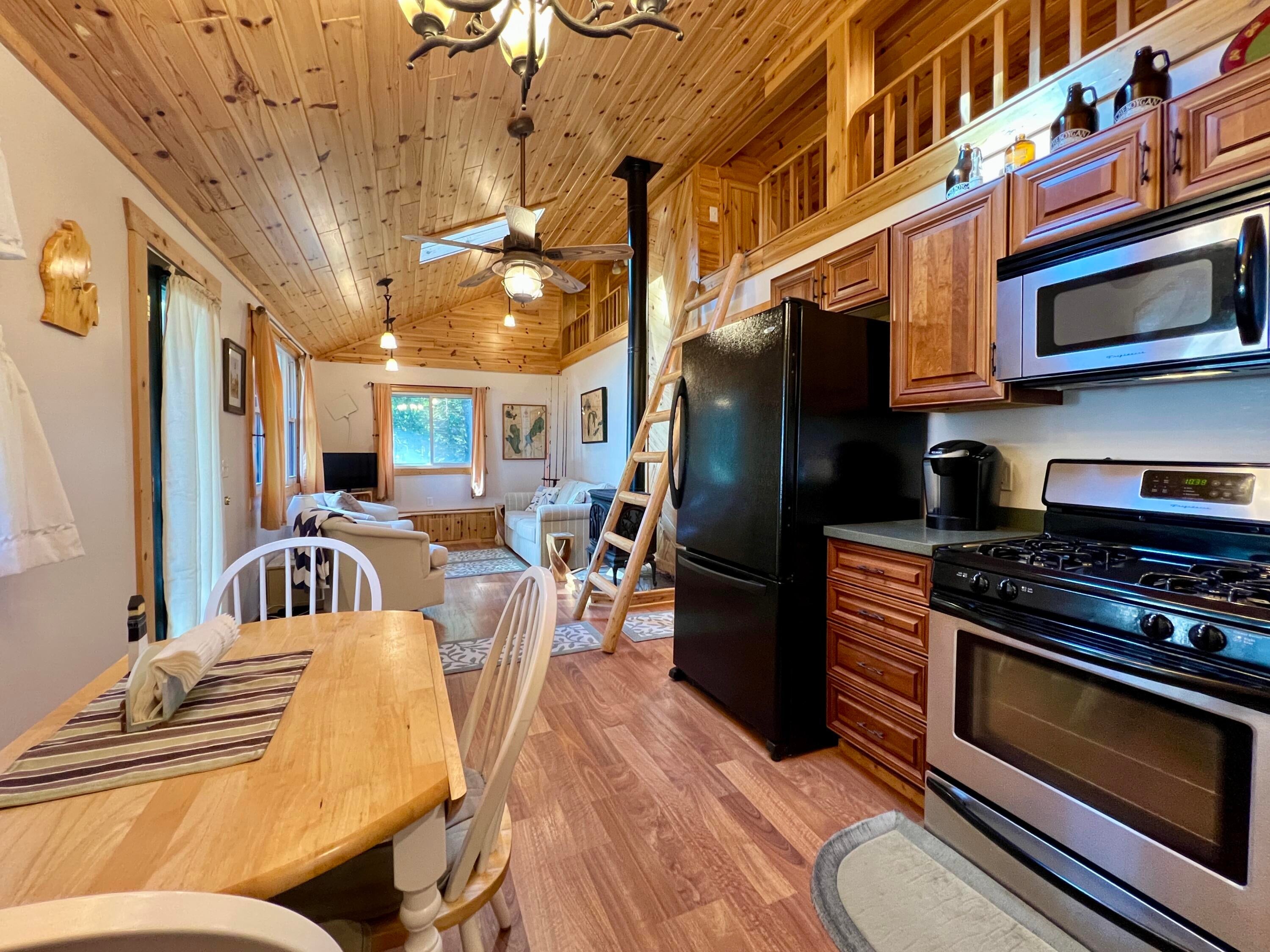 2232 North Birchwood Access Road Cheboygan, MI 49721 - Photo 18 of 84 Gallery Image 18