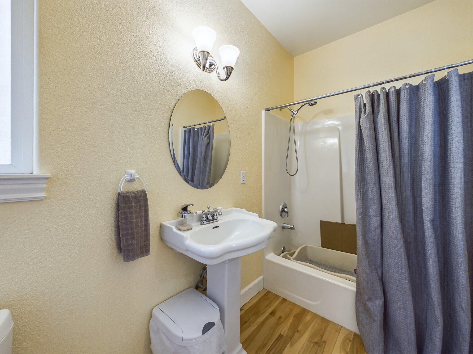 52 Spruce Road Whitethorn, CA 95589 - Photo 13 of 58