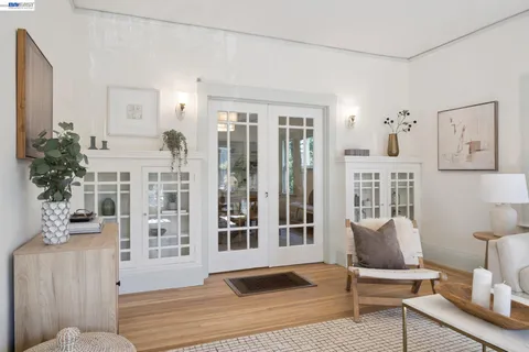 $1,195,000 | 2221 Roosevelt Avenue, Berkeley, CA 94703