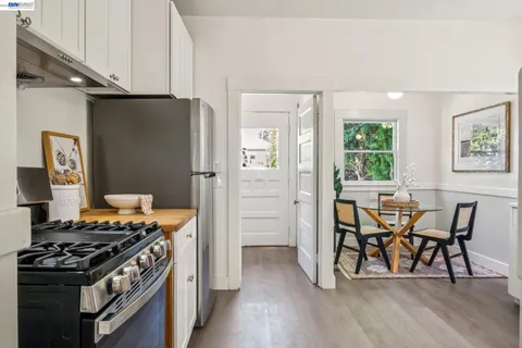 $1,195,000 | 2221 Roosevelt Avenue, Berkeley, CA 94703