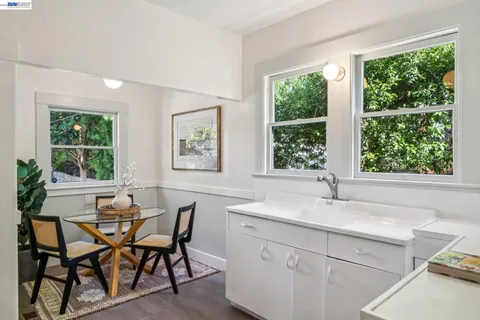 $1,195,000 | 2221 Roosevelt Avenue, Berkeley, CA 94703