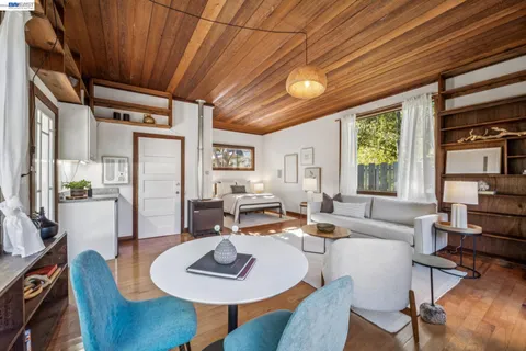 $1,195,000 | 2221 Roosevelt Avenue, Berkeley, CA 94703