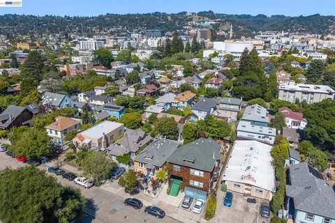 $1,195,000 | 2221 Roosevelt Avenue, Berkeley, CA 94703