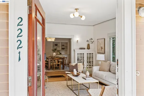 $1,195,000 | 2221 Roosevelt Avenue, Berkeley, CA 94703