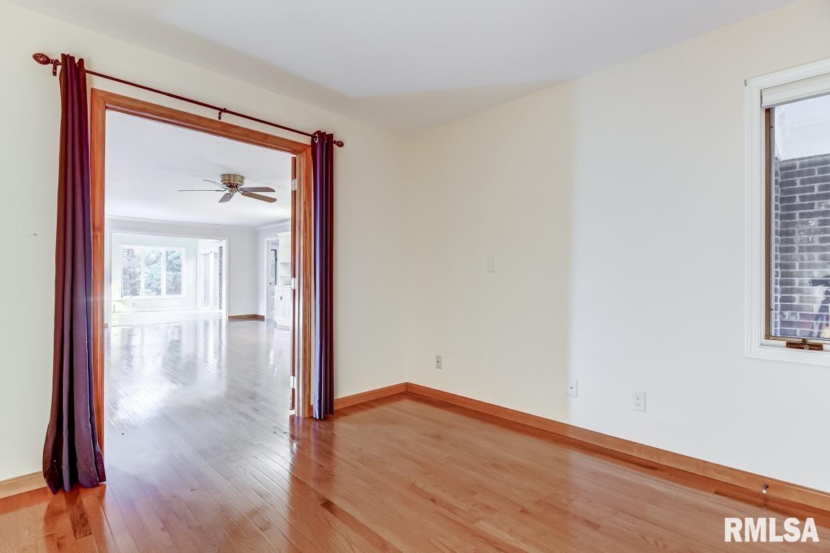 4 Turnberry Place Springfield, IL 62704 - Photo 25 of 35