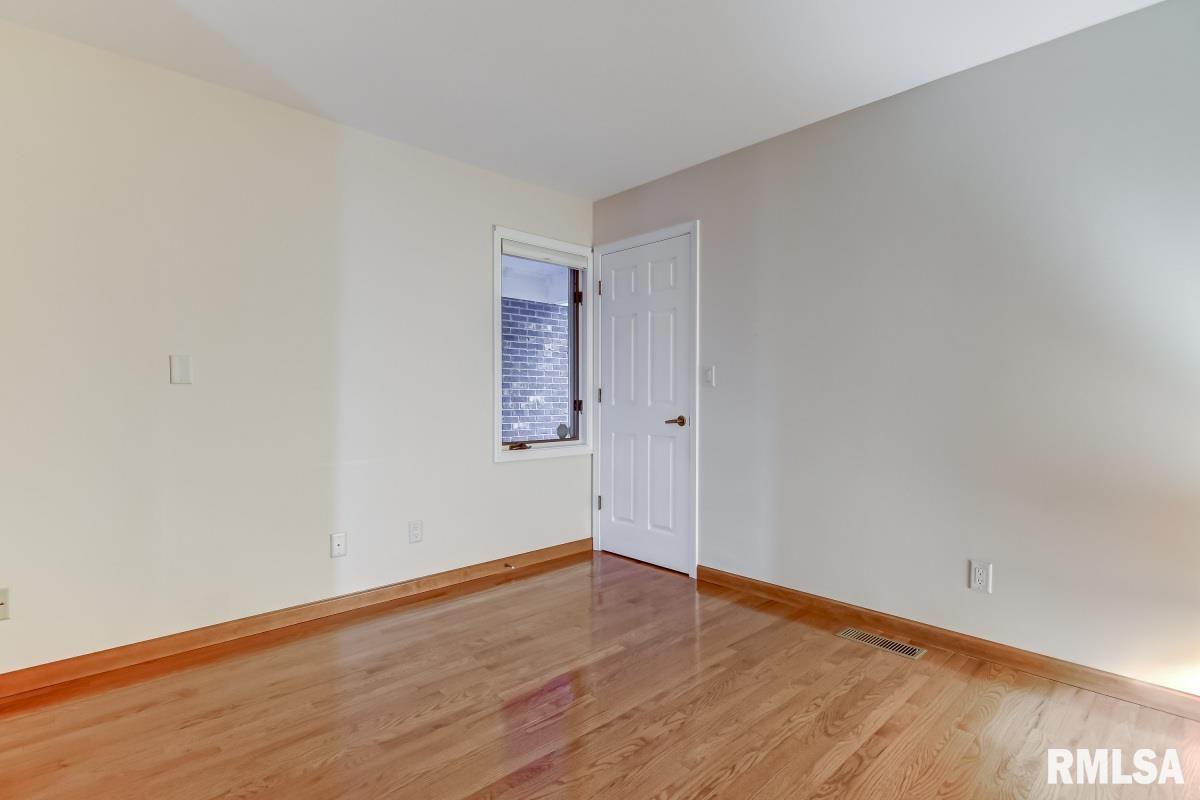 4 Turnberry Place Springfield, IL 62704 - Photo 26 of 35