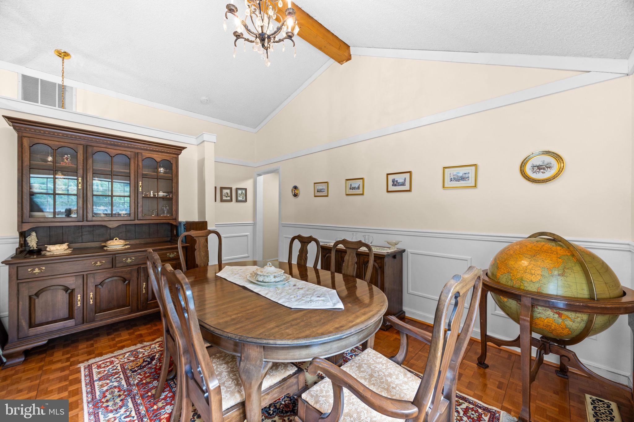 356 Severn Road Annapolis, MD 21401 - Photo 36 of 86 Dining room vaulted ceilings/beam
