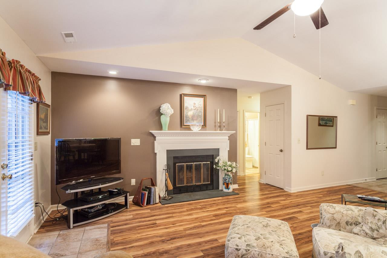 6804 Fairpoint Court Raleigh, NC 27613 - Photo 10 of 16 Photo 10