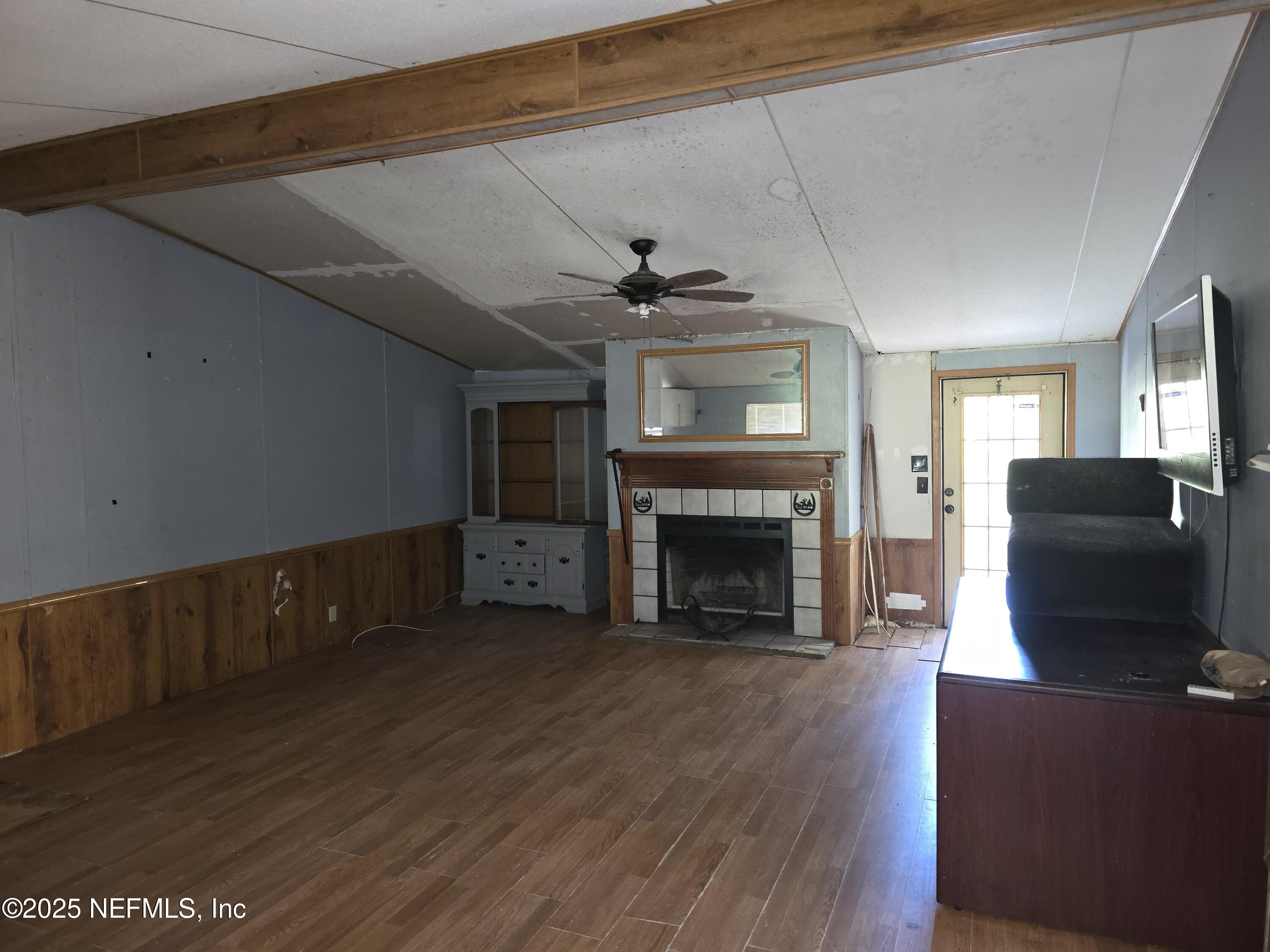 3163 Lannie Road Jacksonville, FL 32218 - Photo 13 of 23 20251025_121611