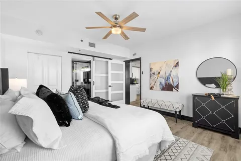 $549,000 | 219 4th Avenue North, Unit 201, St. Petersburg, FL 33701