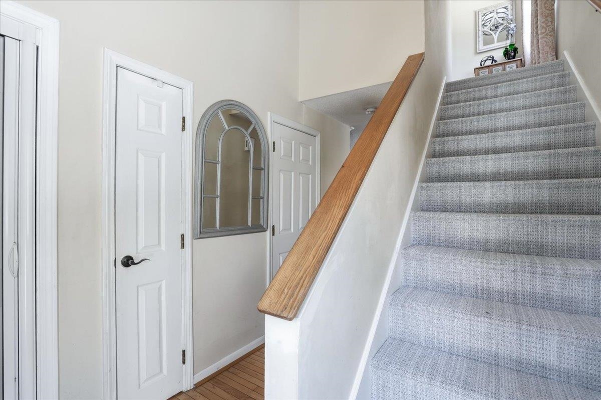 131 Indian Rock Road Merrimack, NH 03054 - Photo 18 of 42 Gallery Image 18