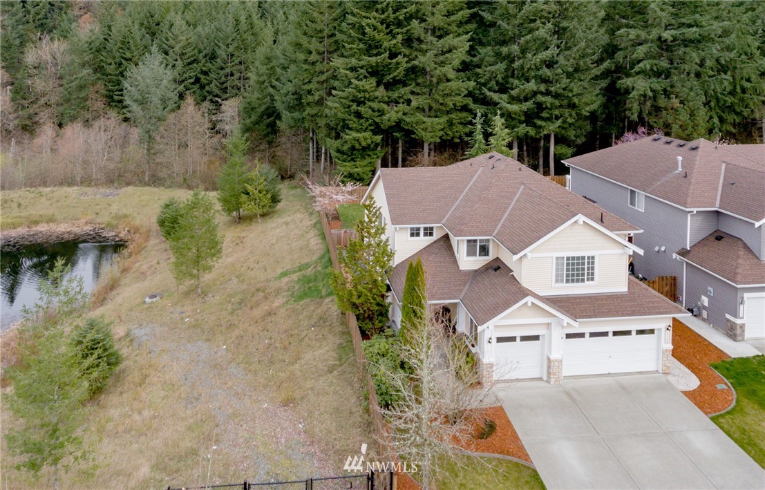 27328 Maple Ridge Way Southeast Maple Valley, WA 98038 - Photo 23 of 25