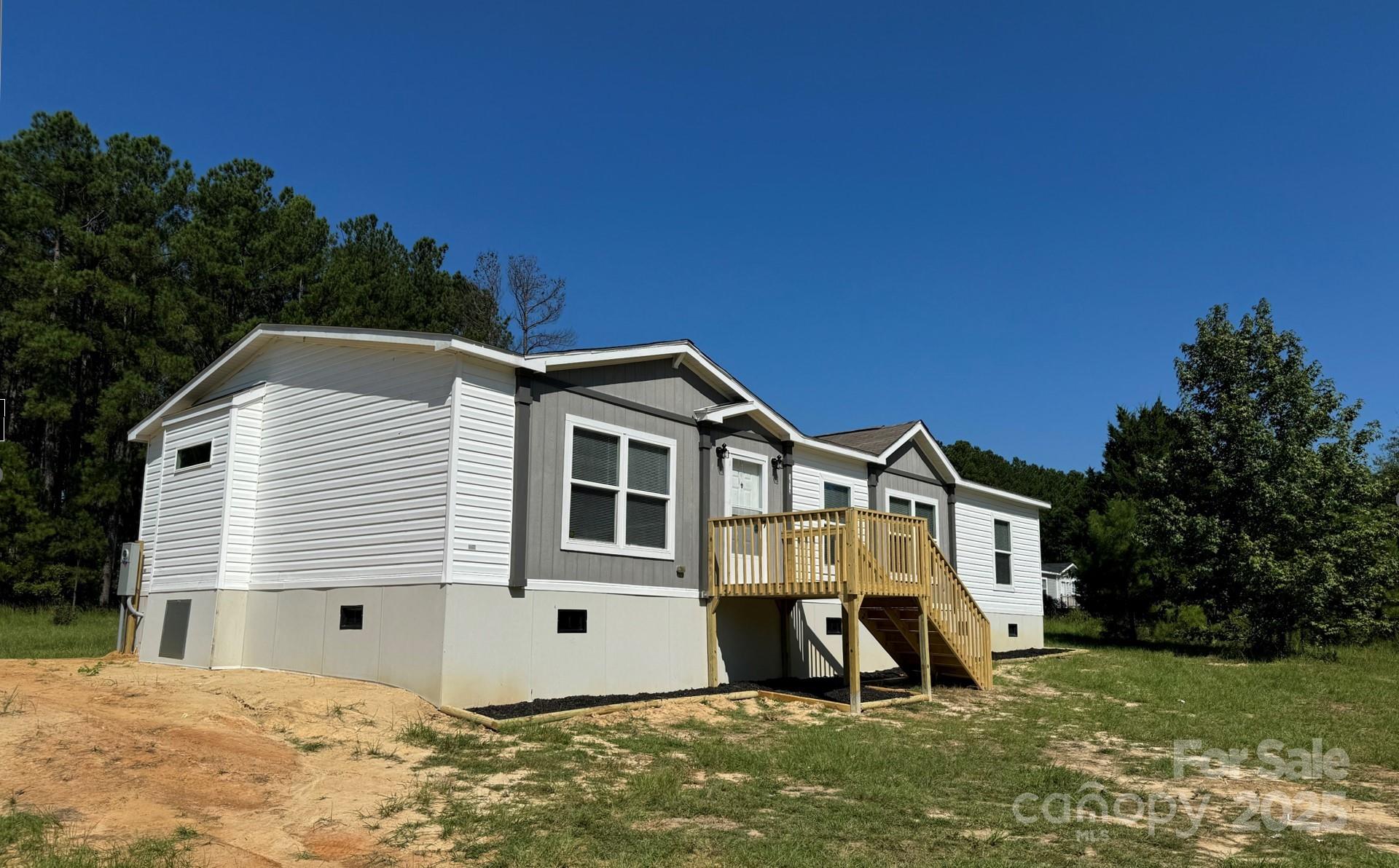 1612 Ashland Road McBee, SC 29101 - Photo 3 of 26