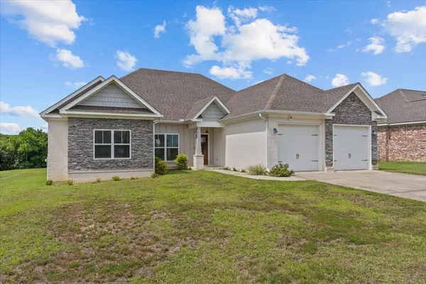 $319,900 | 202 Cabrio Way, Headland, AL 36345
