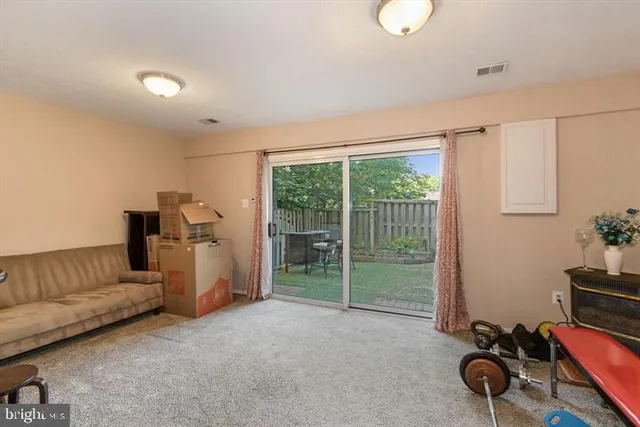 $3,250 | 4916 Van Masdag Court, Annandale, VA 22003