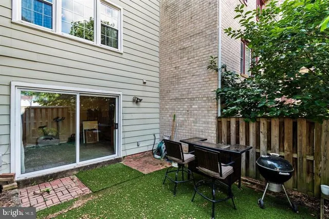 $3,250 | 4916 Van Masdag Court, Annandale, VA 22003