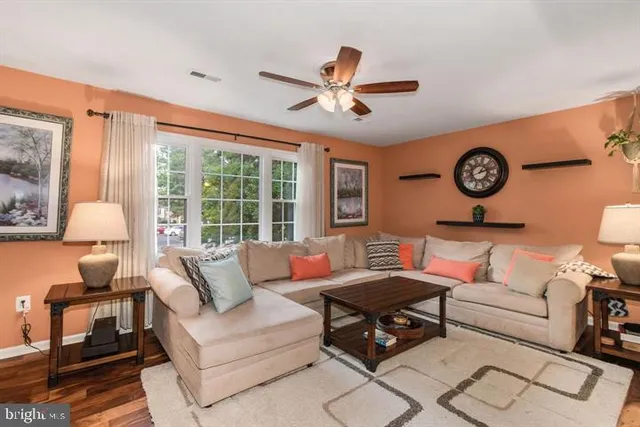 $3,250 | 4916 Van Masdag Court, Annandale, VA 22003