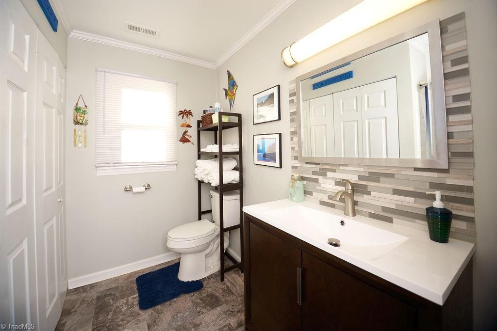 343 Johnson Ridge Road Elkin, NC 28621 - Photo 24 of 35 Hall bathroom