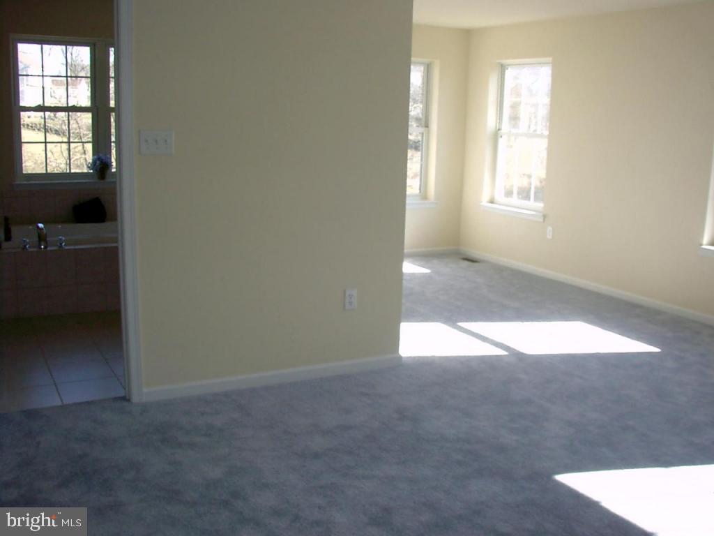 18 Mill Road, Unit 9 Morgantown, PA 19543 - Photo 5 of 6 Gallery Image 5