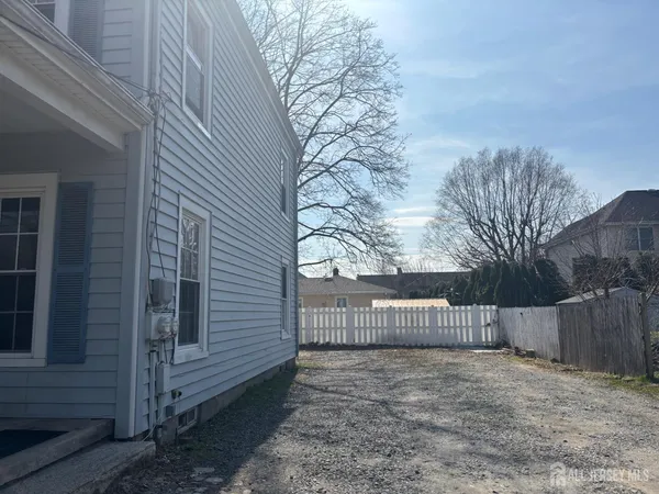 $2,900 | 155 Old Bridge Turnpike, Unit 1, East Brunswick, NJ 08816