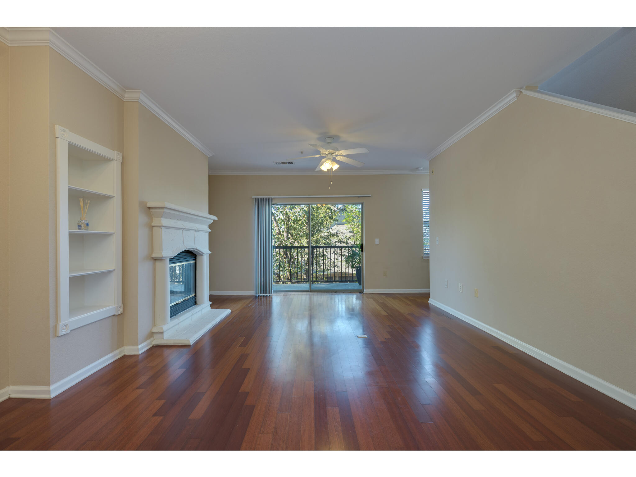 11203 Ranch Road 2222, Unit 106 Austin, TX 78732 - Photo 15 of 40 The living room lives large!