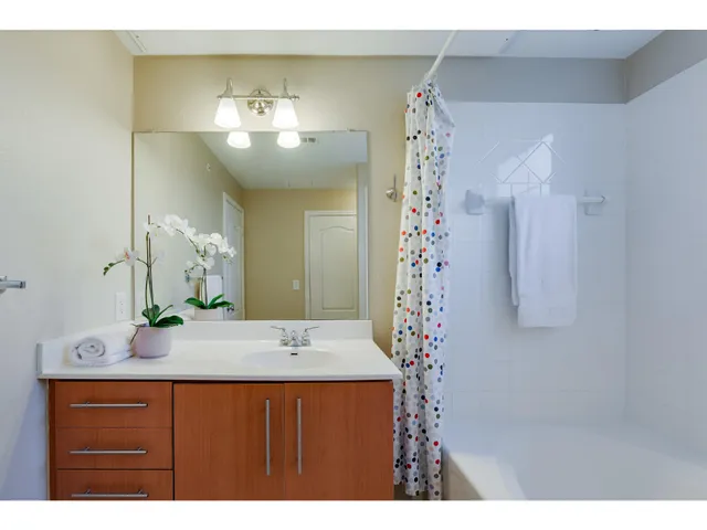 $250,000 | 11203 Ranch Road 2222, Unit 106, Austin, TX 78730